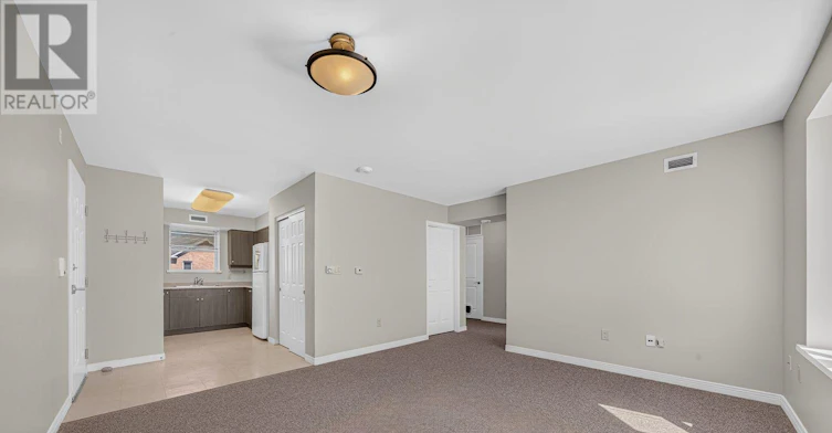E-202-59 Arch Brown Court, Barrie, ON, L4M 0C6 - 8