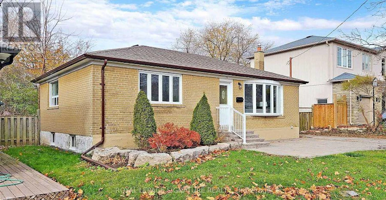 MAIN-78 Mill Street, Ajax, ON, L1S 6K6