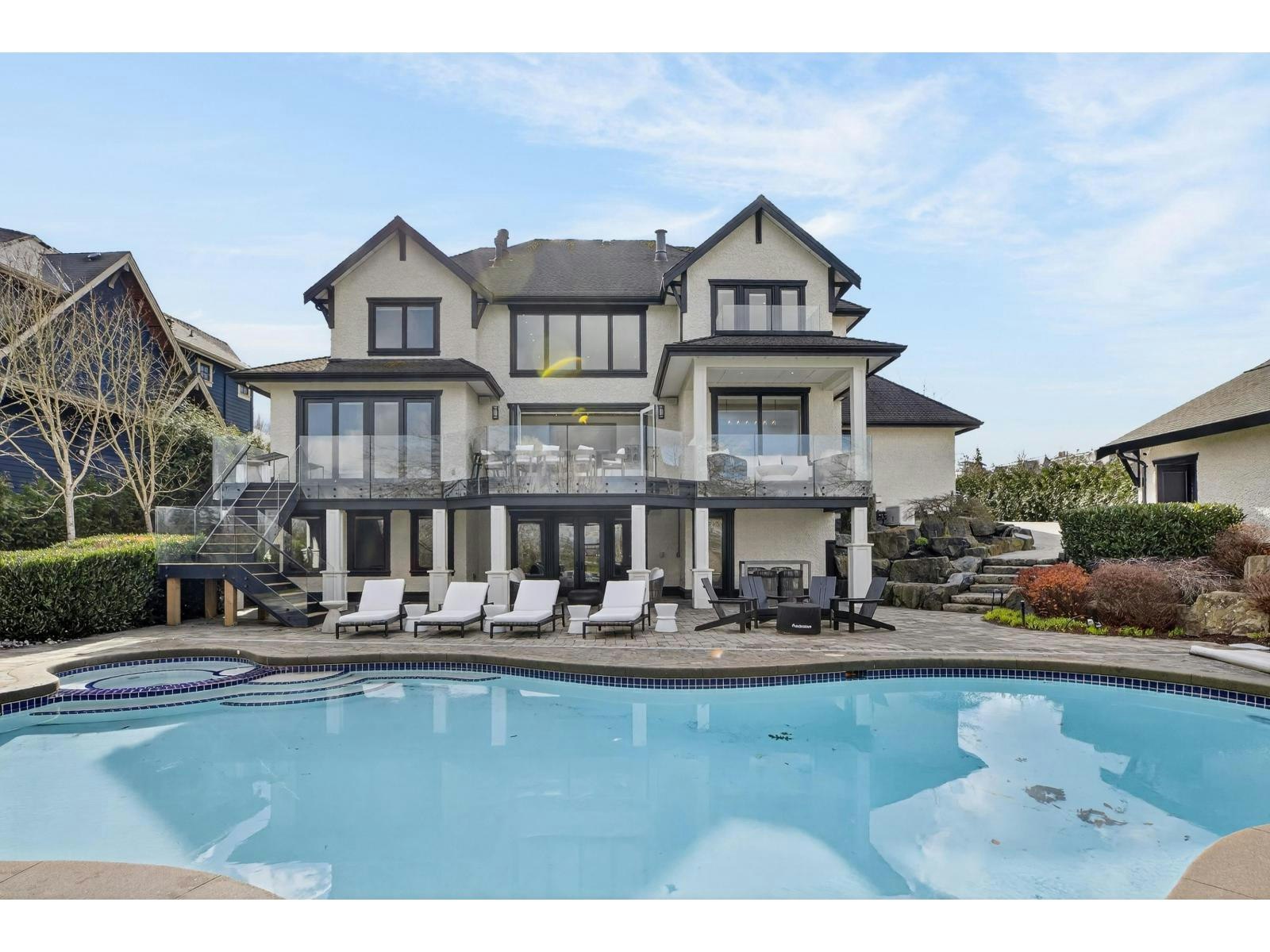 20055 2 Avenue, Langley, BC, V2Z 0A3