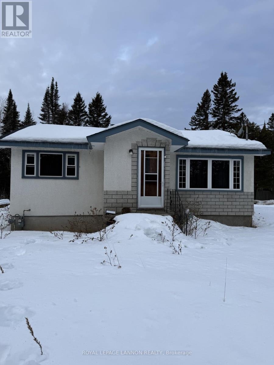 6407 Mapleward Road, Thunder Bay, ON, P7G 2K1