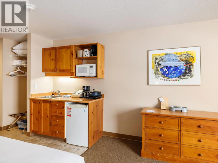 220-5340 Big White Road, Big White, BC, V1P 1T4 - 12