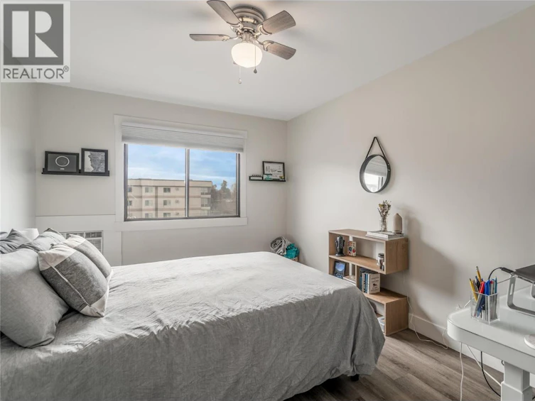 305-1075 Bernard Avenue, Kelowna, BC, V1Y 6P7 - 15