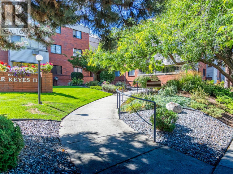 305-1075 Bernard Avenue, Kelowna, BC, V1Y 6P7 - 31