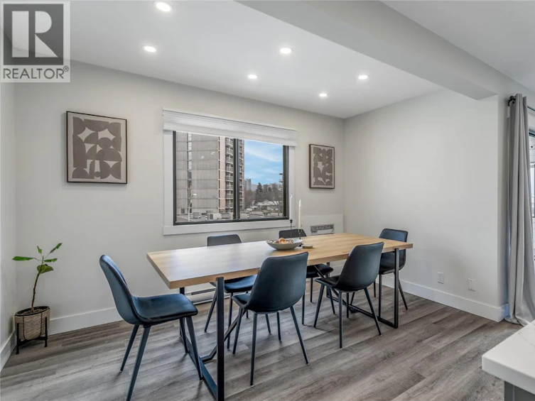 305-1075 Bernard Avenue, Kelowna, BC, V1Y 6P7 - 6