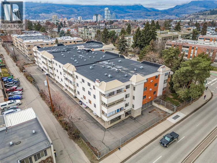 305-1075 Bernard Avenue, Kelowna, BC, V1Y 6P7 - 28