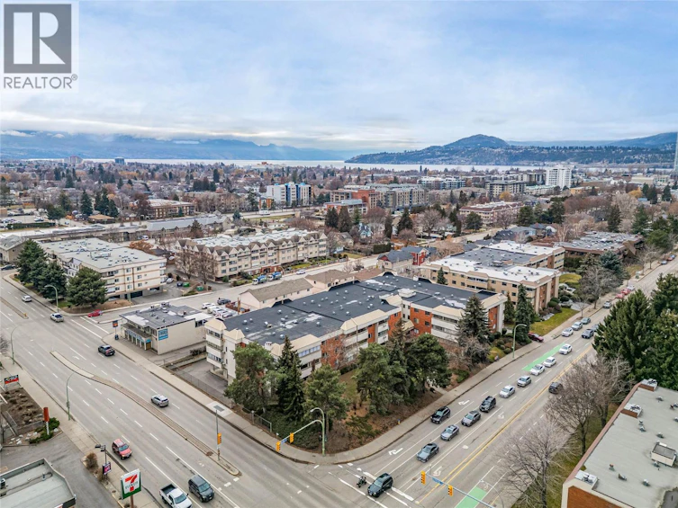 305-1075 Bernard Avenue, Kelowna, BC, V1Y 6P7 - 26