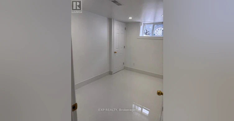 LOWER-304 Frontenac Avenue S, Ottawa, ON, K1L 6K9 - 6