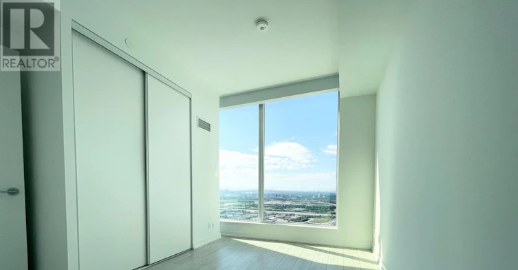 5706-950 Portage Parkway, Vaughan, ON, L4K 0J7 - 9