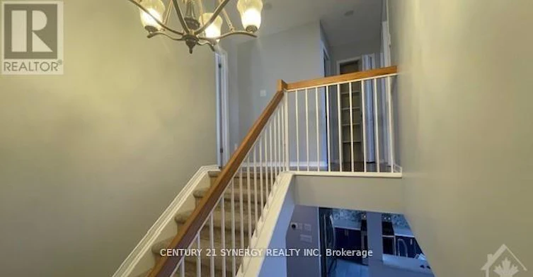 13 Barnstone Drive, Ottawa, ON, K2G 6X2 - 8