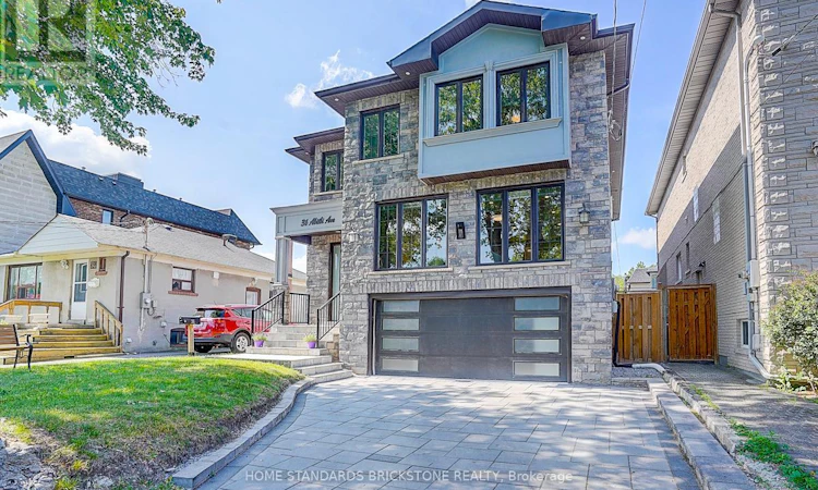 36 Abitibi Avenue N