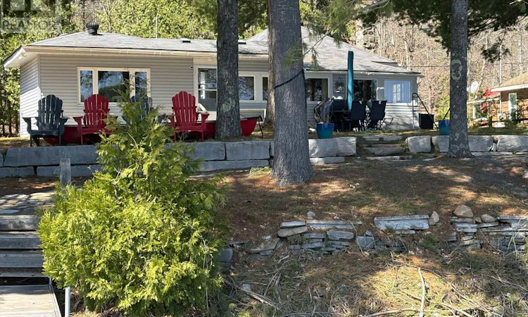 2077 White Lake Road W