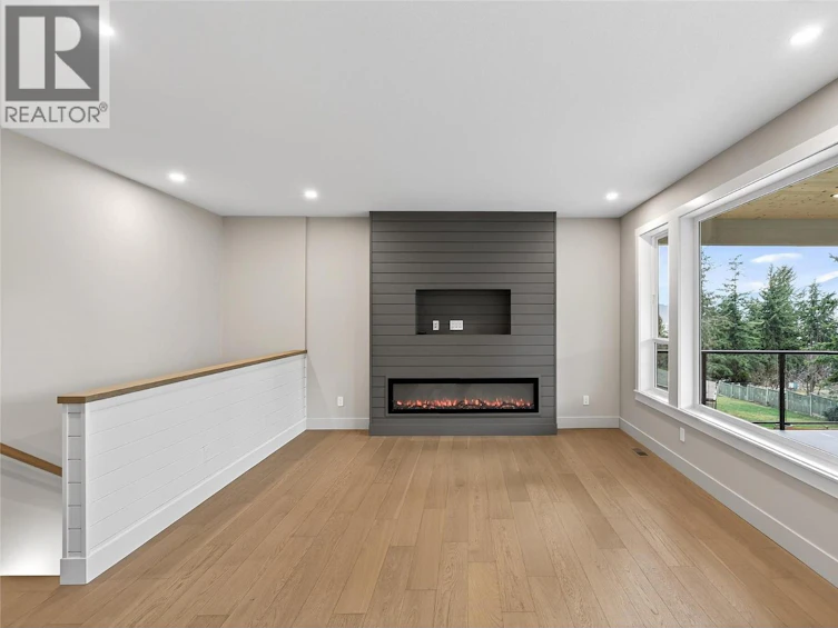 3682 Braelyn Road, Tappen, BC, V0E 2X1 - 8
