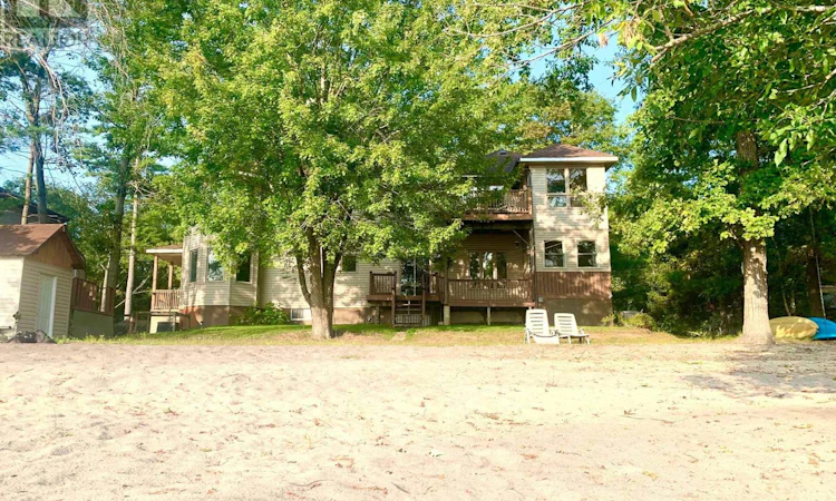164 Baillie Avenue
