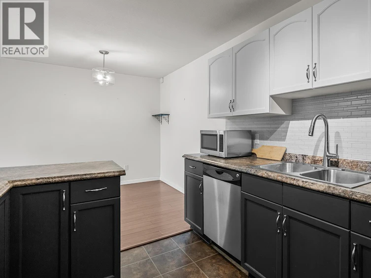 208-3160 Casorso Road, Kelowna, BC, V1W 3L7 - 14