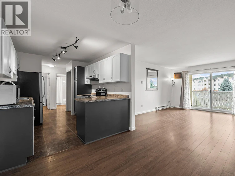 208-3160 Casorso Road, Kelowna, BC, V1W 3L7 - 10