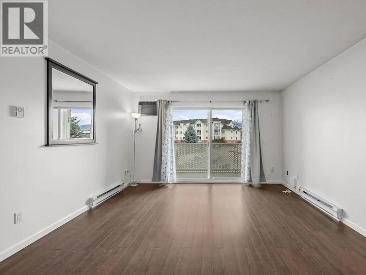 208-3160 Casorso Road, Kelowna, BC, V1W 3L7 - 18