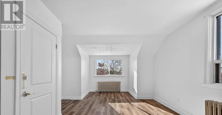 UPPER-17 Southbourne Avenue, Toronto, ON, M3H 1A2 - 11