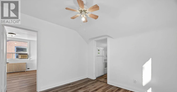UPPER-17 Southbourne Avenue, Toronto, ON, M3H 1A2 - 12