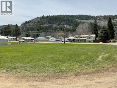 646 N Kimberley Avenue - 3