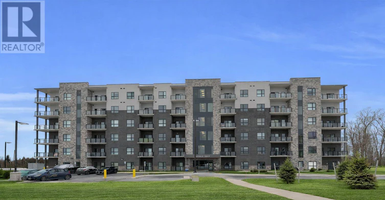 215-1000 Lackner Place, Kitchener, ON, N2A 0L9 - 3