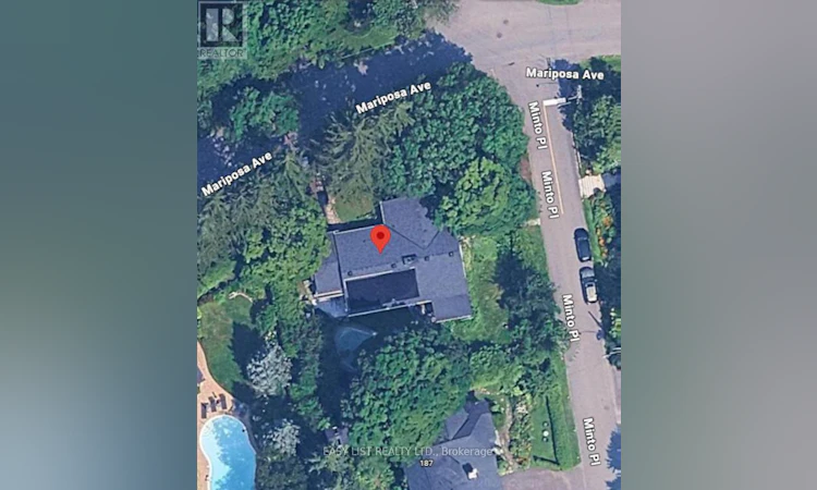 60 Mariposa Avenue