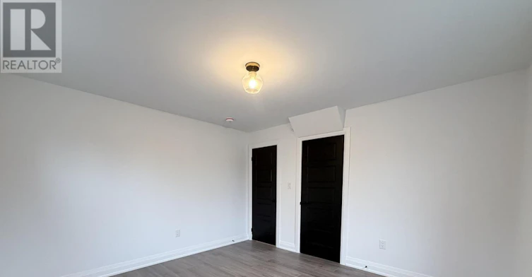 UPPER-184 Ottawa Street S, Hamilton, ON, L8K 2E6 - 17
