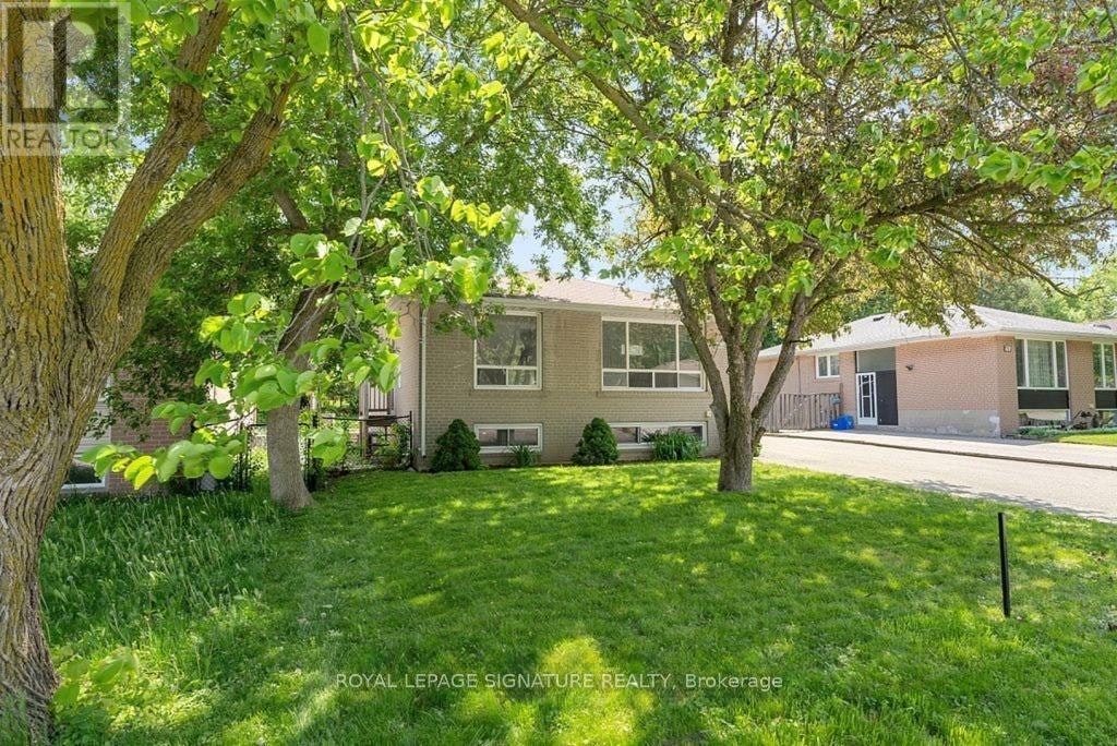 47 Aurora Heights Drive, Aurora, ON, L4G 2W6