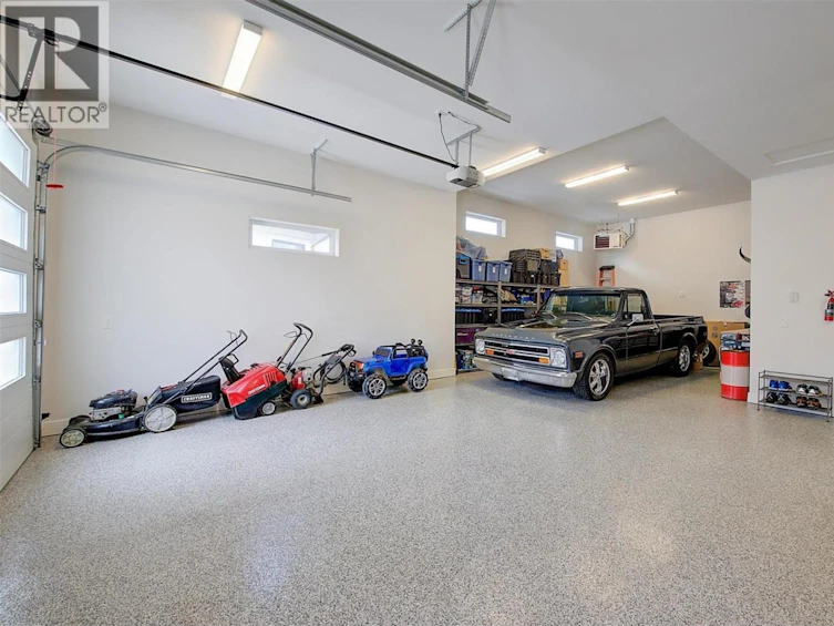 5710 Jasper Way, Kelowna, BC, V1W 5L7 - 50