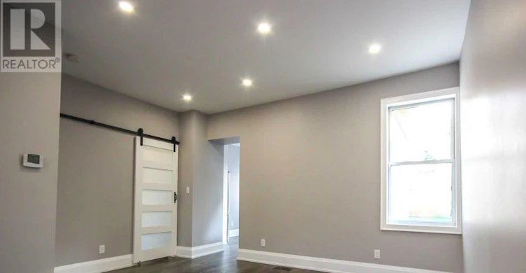58 Burton Street, Hamilton, ON, L8L 3P8 - 4
