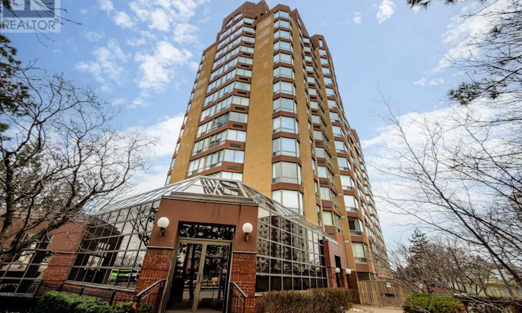1103-25 Fairview Road W