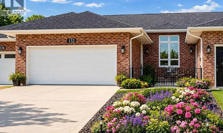132 Riverfront Park