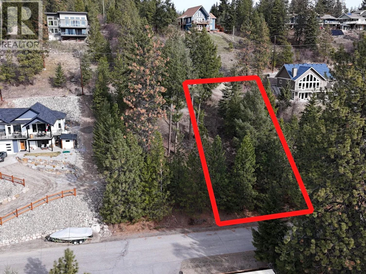 10766 Pinecrest Road, West Kelowna, BC, V1H 2C1 - 2
