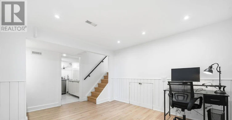 170 Harrison Drive, Newmarket, ON, L3Y 6B9 - 37