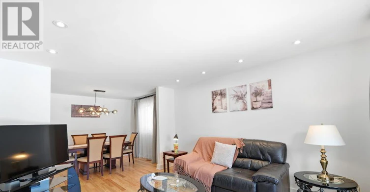 170 Harrison Drive, Newmarket, ON, L3Y 6B9 - 30
