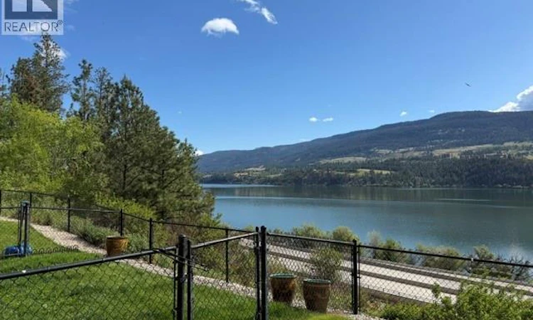 21-12075 Oceola Road