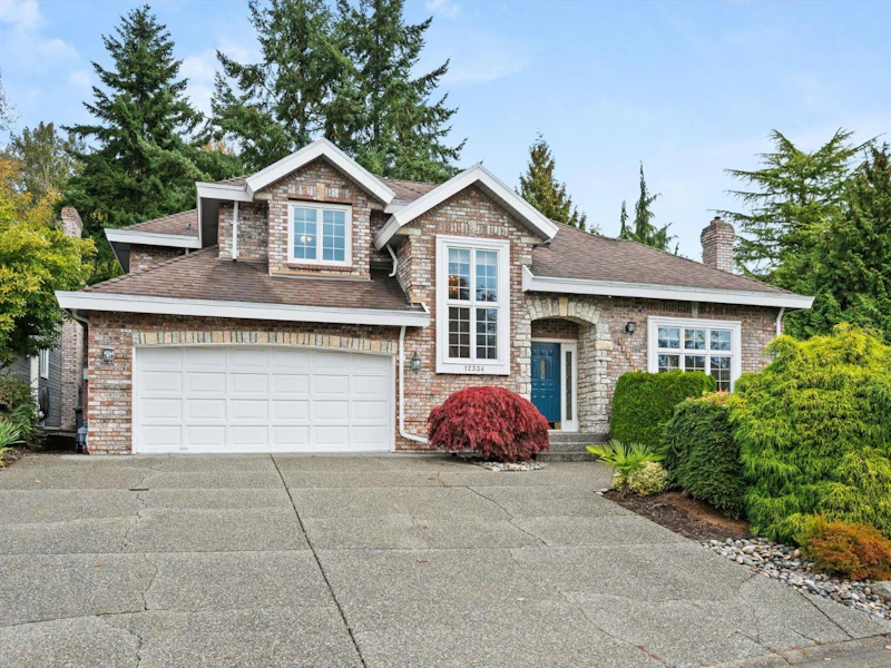 12334 56th Avenue, Surrey BC V3X 2X2