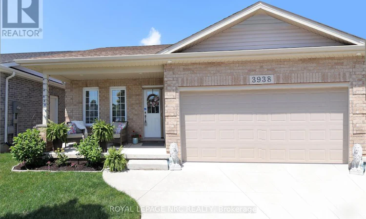 3938 Sunset Lane