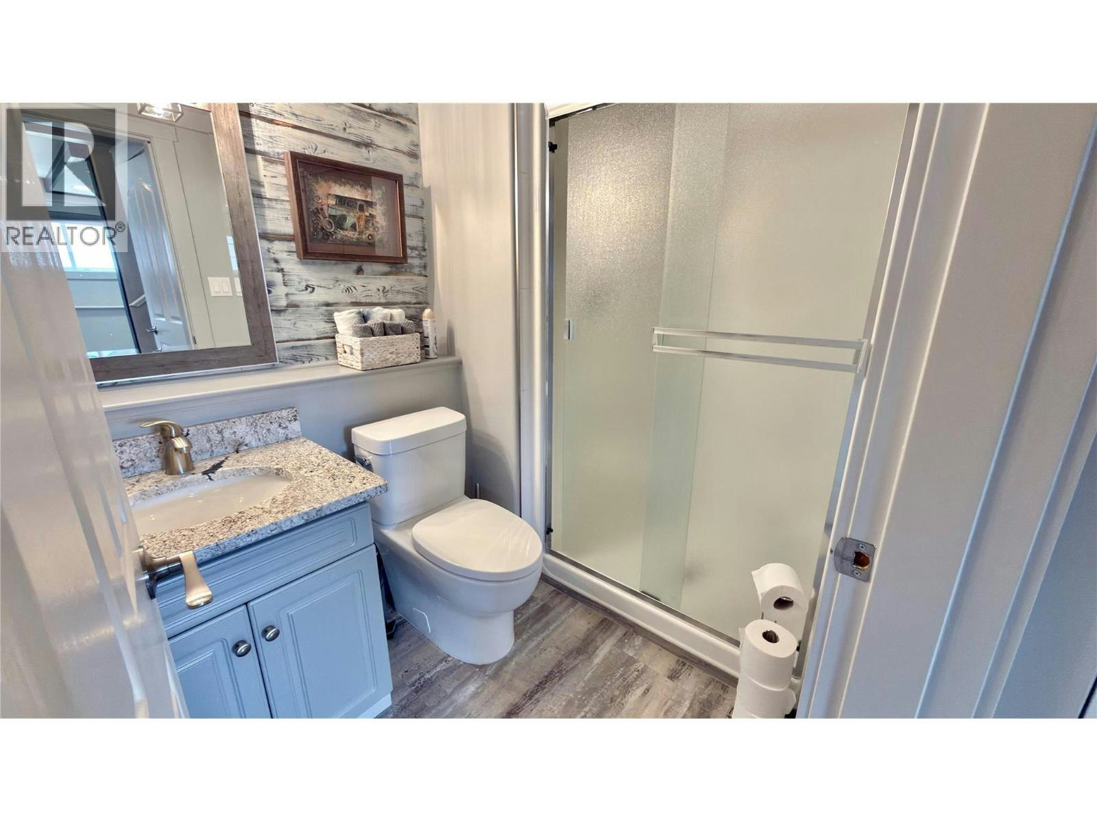 611 Gertrude Street, Midway, BC, V0H 1M0 - 40
