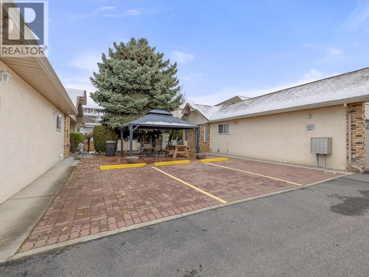 8-1873 Parkview Crescent, Kelowna, BC, V1X 7G7 - 38