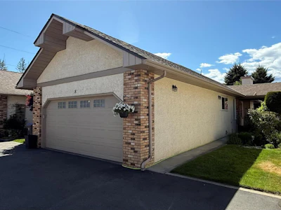 8-1873 Parkview Crescent - 2