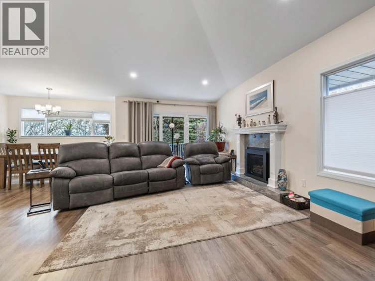 8-1873 Parkview Crescent, Kelowna, BC, V1X 7G7 - 10