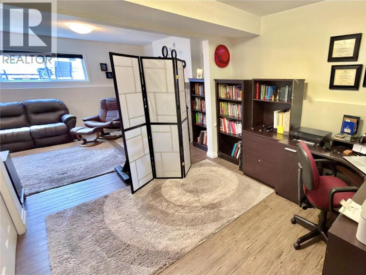 461 Eighth Avenue, Midway, BC, V0H 1M0 - 50