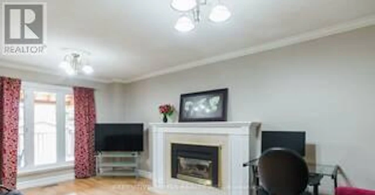 4562 Penhallow Road, Mississauga, ON, L5V 1E8 - 4