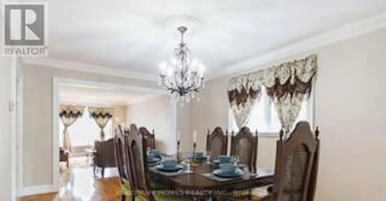 4562 Penhallow Road, Mississauga, ON, L5V 1E8 - 11