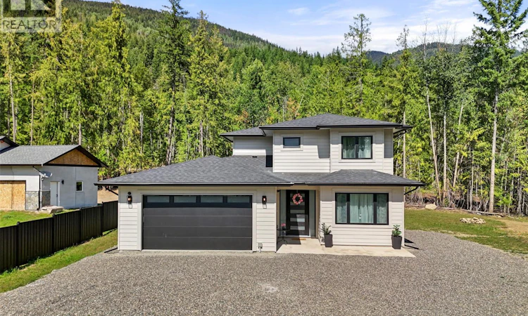 7670 Mountain Drive