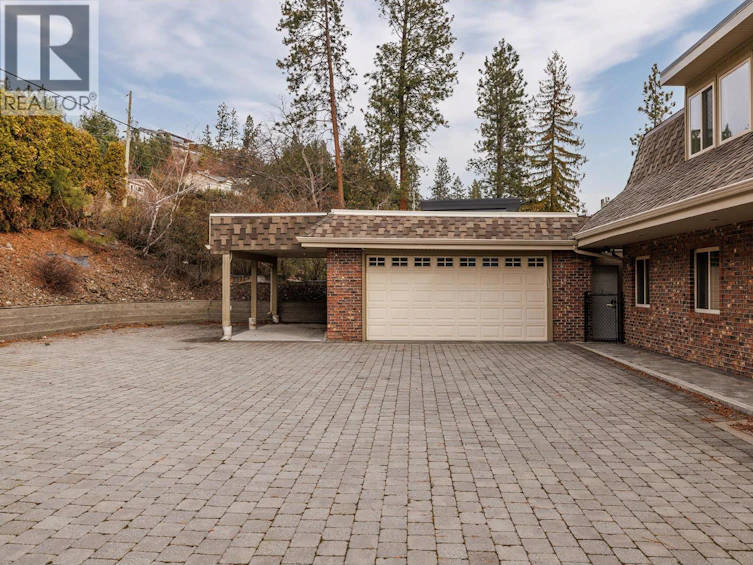 2661 Lakeridge Road, West Kelowna, BC, V1Z 1Y1 - 46