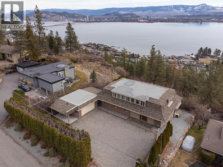 2661 Lakeridge Road, West Kelowna, BC, V1Z 1Y1