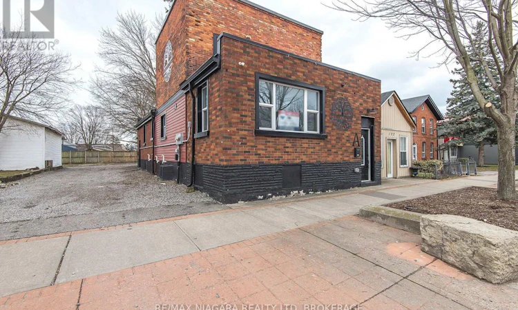 120 Main Street W