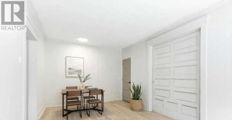 MAIN FLOOR-443 Ontario Street, Newmarket, ON, L3Y 2K6 - 13