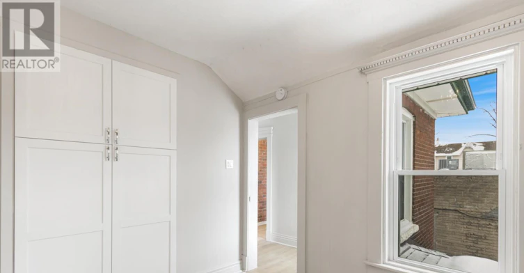 SECOND FLOOR-443 Ontario Street, Newmarket, ON, L3Y 2K6 - 8